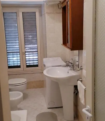 La Fontana アパート スポレート